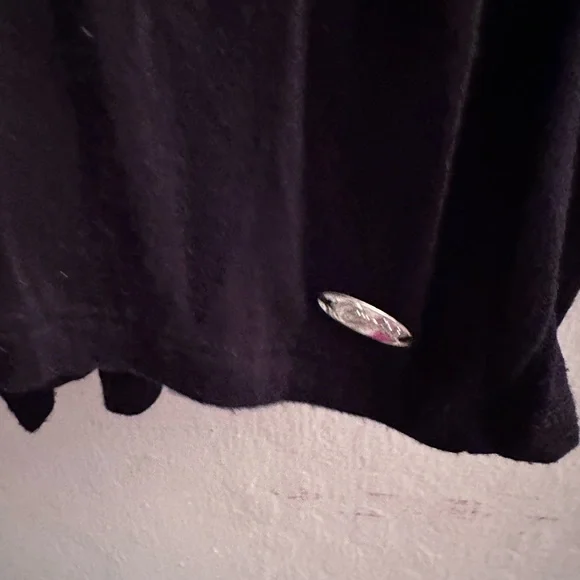 Candie's Elegant Black Chemise - Picture 3 of 4